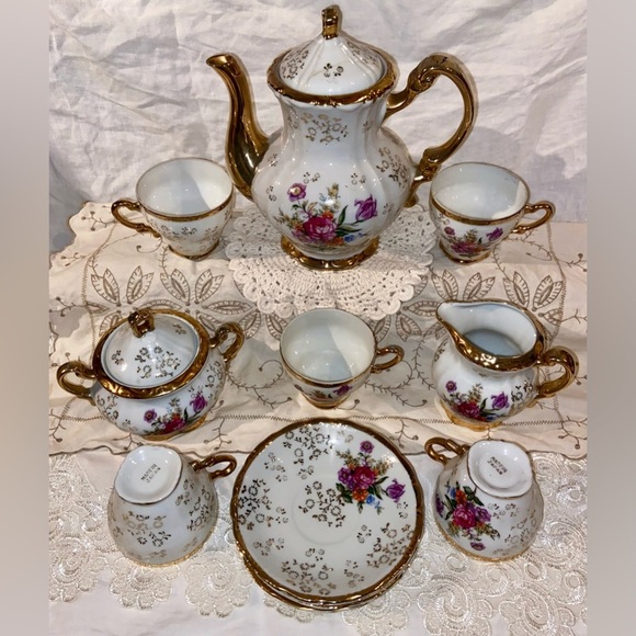 Japaneese 15 pieces fine china Tea Set floral & gold Demitasse Set for 5 - Picture 1 of 15
